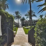 Skol 933 Fantastic Two Bedrooms On The 9th Floor With Amazing Sea Views