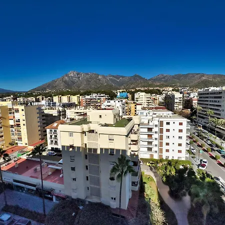 Skol 933 Fantastic Two Bedrooms On The 9th Floor With Amazing Sea Views *