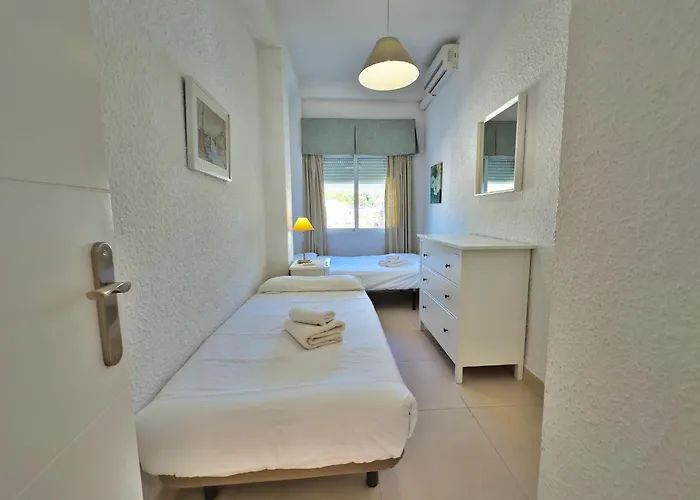 Skol 933 Fantastic Two Bedrooms On The 9th Floor With Amazing Sea Views Διαμέρισμα *