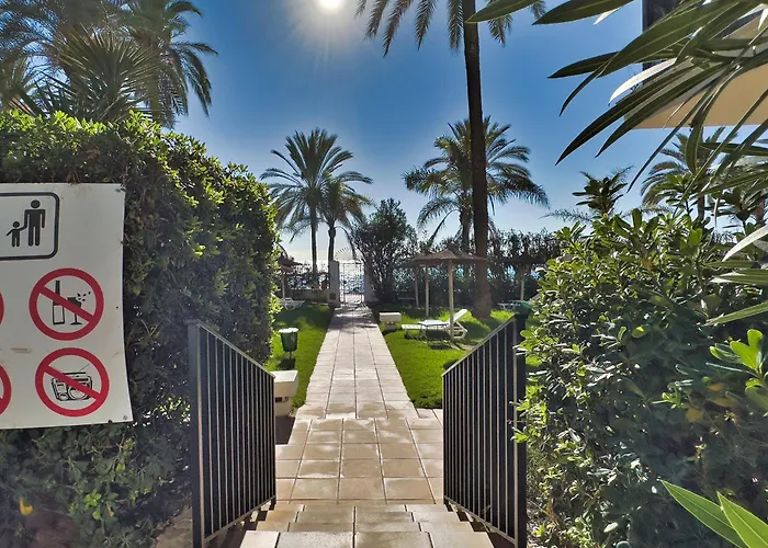 Skol 933 Fantastic Two Bedrooms On The 9th Floor With Amazing Sea Views