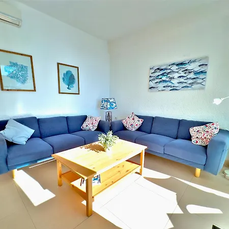 Skol 933 Fantastic Two Bedrooms On The 9th Floor With Amazing Sea Views Lägenhet Marbella